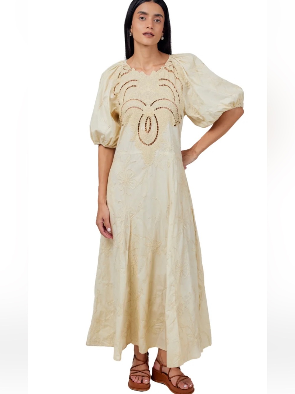 NWT Evelyn Maxi Dress in Cream